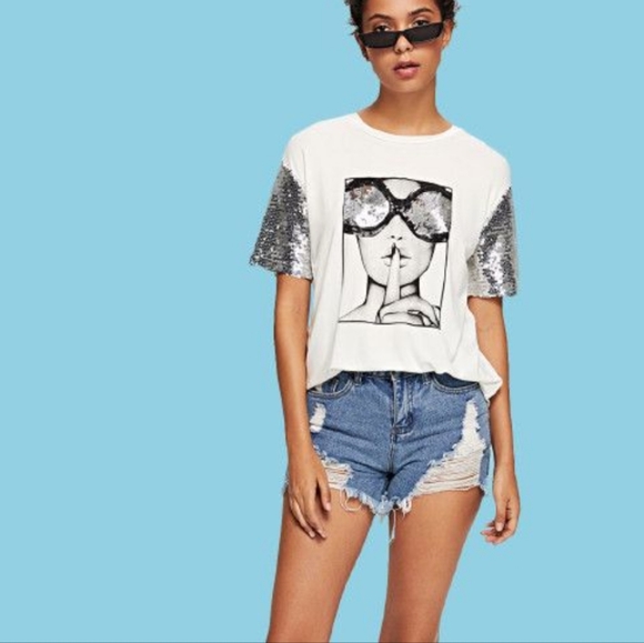 Sequin Sleeve Figure Print Tee color white - Picture 3 of 3